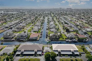 912 SW 48th Terrace, Cape Coral, FL 33914 - Photo 31