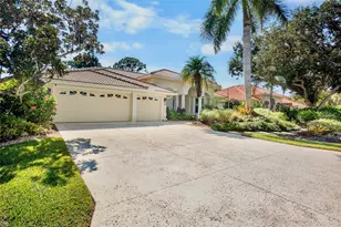 4804 Benchmark Ct, Sarasota, FL 34238 - Photo 5
