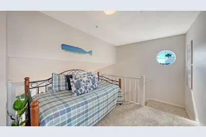 1350 Siesta Bayside Drive #1350B, Sarasota, FL 34242 - Photo 27