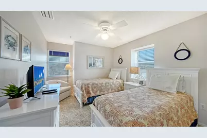 1350 Siesta Bayside Drive #1350B, Sarasota, FL 34242 - Photo 29