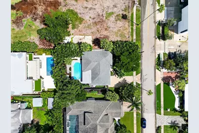 1965 Hibiscus Street, Sarasota, FL 34239 - Photo 61
