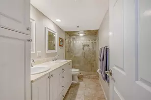 1445 Gulf of Mexico Dr, Longboat Key, FL 34228 - Photo 27