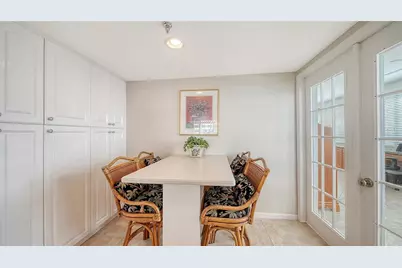 1445 Gulf Of Mexico Drive #101, Longboat Key, FL 34228 - Photo 11