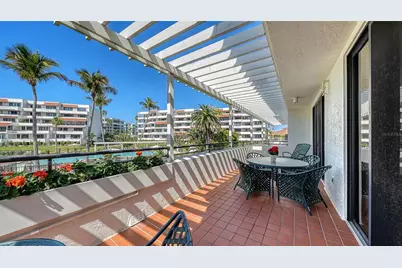 1445 Gulf Of Mexico Drive #101, Longboat Key, FL 34228 - Photo 17
