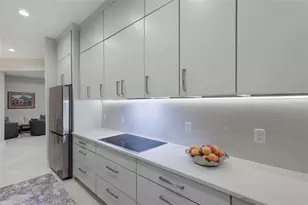 7050 Tamworth Pkwy, Sarasota, FL 34241 - Photo 23
