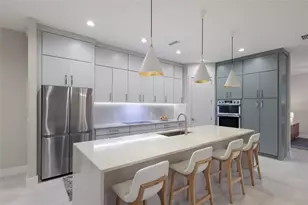 7050 Tamworth Pkwy, Sarasota, FL 34241 - Photo 21