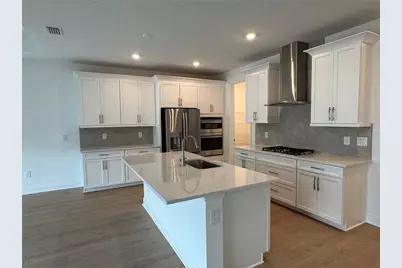 7575 Seahawk Avenue, Sarasota, FL 34241 - Photo 13
