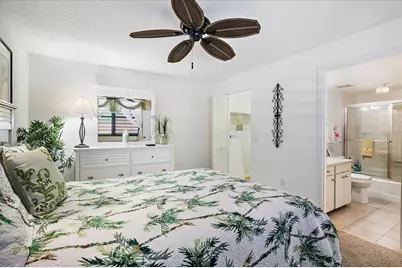 211 Pineneedle Drive #211, Bradenton, FL 34210 - Photo 11