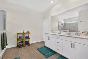 15104 Oxford Grey Dr, Bradenton, FL 34211 - Photo 27