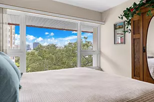 1100 Imperial Dr, Sarasota, FL 34236 - Photo 23