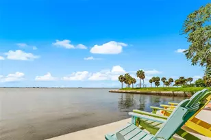 1100 Imperial Dr, Sarasota, FL 34236 - Photo 35