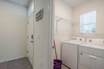 10945 Trailing Vine Drive, Tampa, FL 33610 - Photo 21