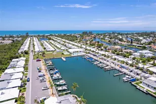 546 Spanish Dr S, Longboat Key, FL 34228 - Photo 43