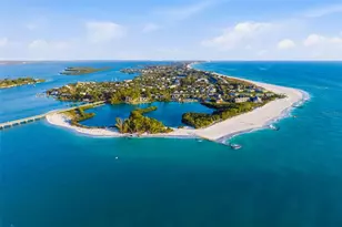 546 Spanish Dr S, Longboat Key, FL 34228 - Photo 53