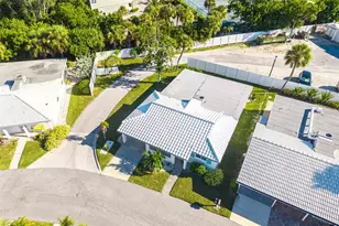 546 Spanish Dr S, Longboat Key, FL 34228 - Photo 7