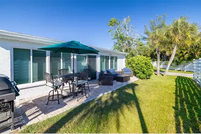546 Spanish Drive S, Longboat Key, FL 34228 - Photo 31