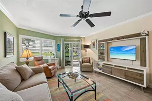 1300 N Portofino Dr, Sarasota, FL 34242 - Photo 17