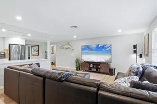 3048 Savage Rd, Sarasota, FL 34231 - Photo 7