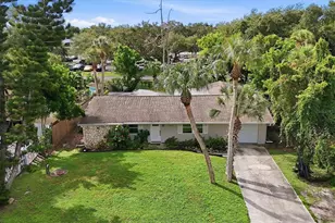 3048 Savage Rd, Sarasota, FL 34231 - Photo 3