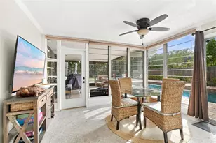 2174 Bougainvillea St, Sarasota, FL 34239 - Photo 17