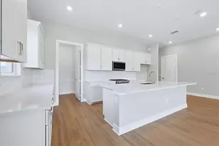 14733 Sunset Crst Ln, Parrish, FL 34219 - Photo 9