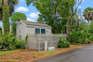 717 Pine Run Dr, Osprey, FL 34229 - Photo 25