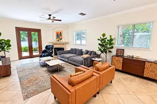 2225 Bahia Vista St, Sarasota, FL 34239 - Photo 11