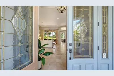 3194 Charles Macdonald Drive, Sarasota, FL 34240 - Photo 5
