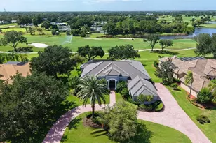 3194 Charles MacDonald Dr, Sarasota, FL 34240 - Photo 1