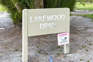220 Lakewood Dr, Bradenton, FL 34210 - Photo 45