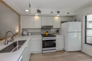 4713 Winslow Beacon, Sarasota, FL 34235 - Photo 7