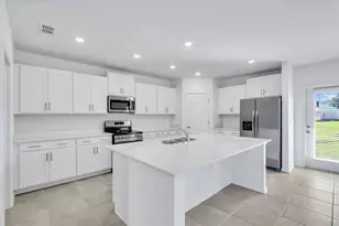 13960 Lilac Sky Ter, Bradenton, FL 34211 - Photo 5