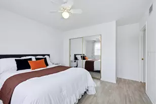 5174 Marsh Field Ln, Sarasota, FL 34235 - Photo 27