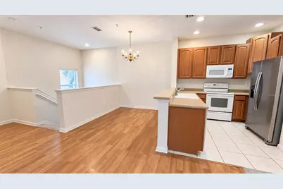 3554 Parkridge Circle #31-202, Sarasota, FL 34243 - Photo 7