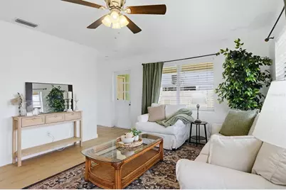 340 51st Street W, Palmetto, FL 34221 - Photo 9
