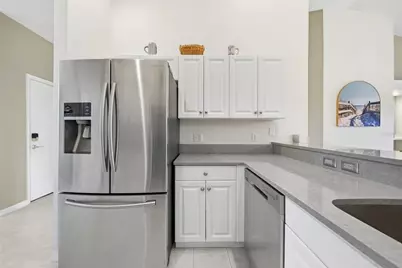 5320 Hyland Hills Avenue #2222, Sarasota, FL 34241 - Photo 15