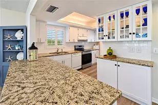 9416 Concord Cir, Bradenton, FL 34210 - Photo 5