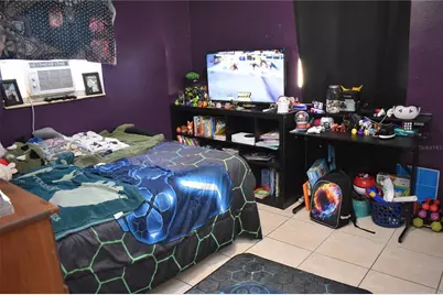 321 45th Street Court W, Palmetto, FL 34221 - Photo 3