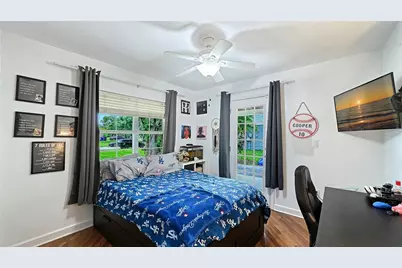5107 Woodlawn Circle W, Palmetto, FL 34221 - Photo 13