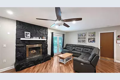 5107 Woodlawn Circle W, Palmetto, FL 34221 - Photo 5