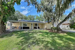 5107 Woodlawn Cir W, Palmetto, FL 34221 - Photo 3