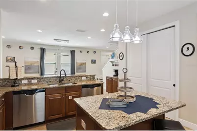 7605 Brookhurst Lane, Kissimmee, FL 34747 - Photo 7
