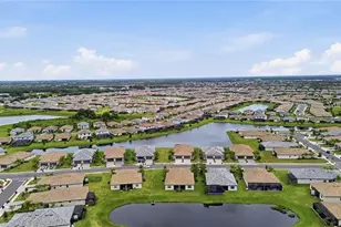 15606 Sunny Day Dr, Bradenton, FL 34211 - Photo 5
