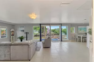 387 Avenida Milano, Sarasota, FL 34242 - Photo 11