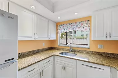 600 Manatee Avenue #144, Holmes Beach, FL 34217 - Photo 17