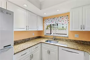 600 Manatee Ave, Holmes Beach, FL 34217 - Photo 17