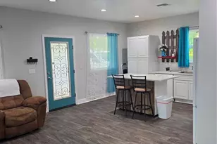 390 Henderson Ave, Seffner, FL 33584 - Photo 47