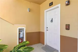 1015 Villagio Cir, Sarasota, FL 34237 - Photo 3