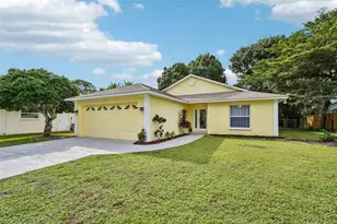 5684 Alden Garden Way, Sarasota, FL 34235 - Photo 5