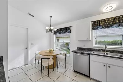 5684 Alden Garden Way, Sarasota, FL 34235 - Photo 17